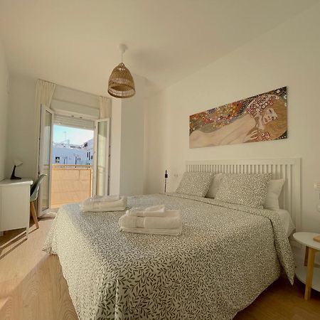 Apartamento La Botica Garaje Incluido هويلفا المظهر الخارجي الصورة